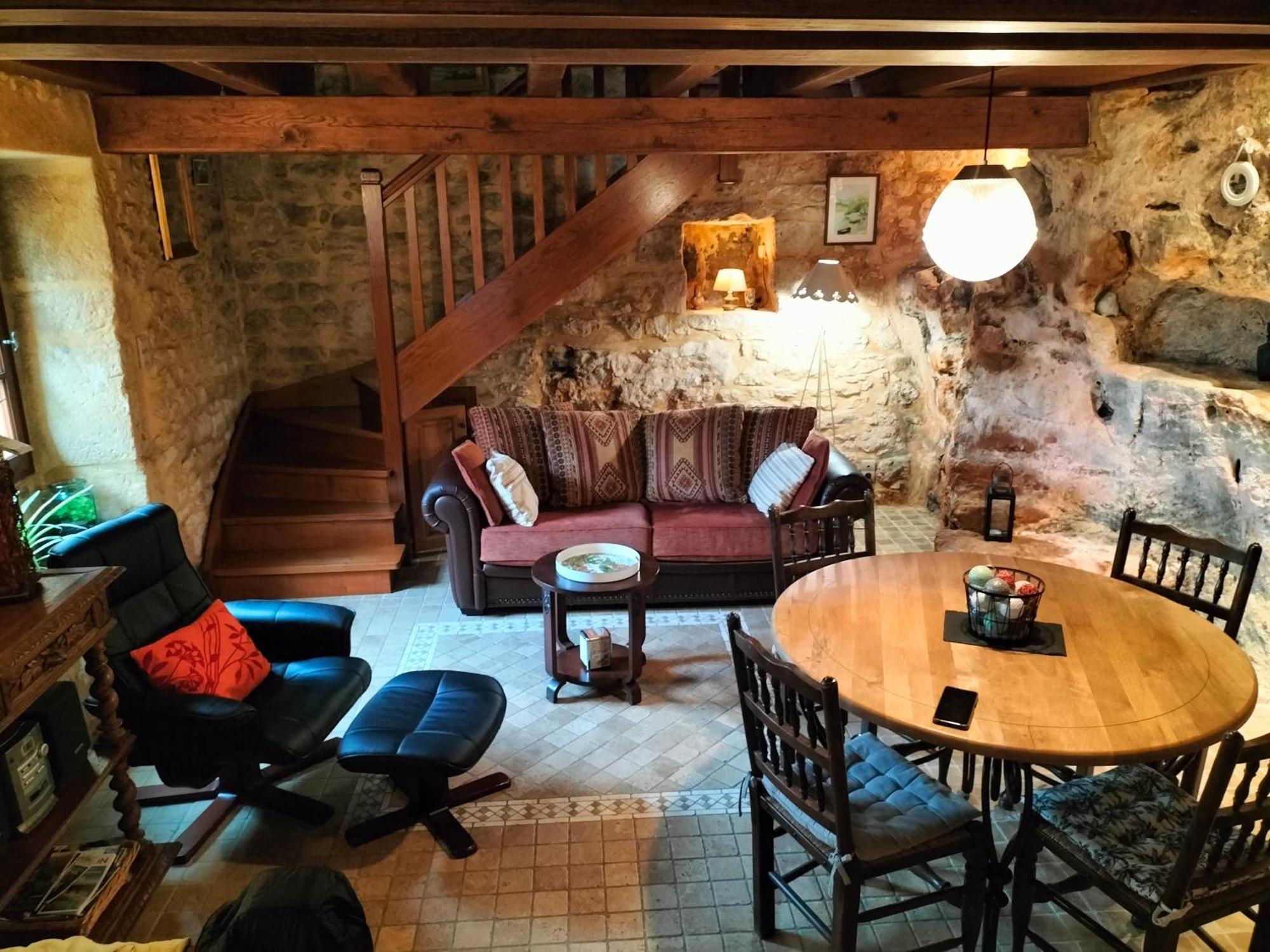 Charmante Maison Troglodyte Vitrac  Εξωτερικό φωτογραφία