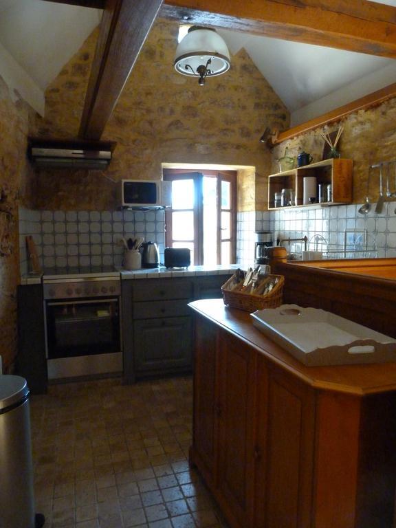 Charmante Maison Troglodyte Vitrac  Εξωτερικό φωτογραφία