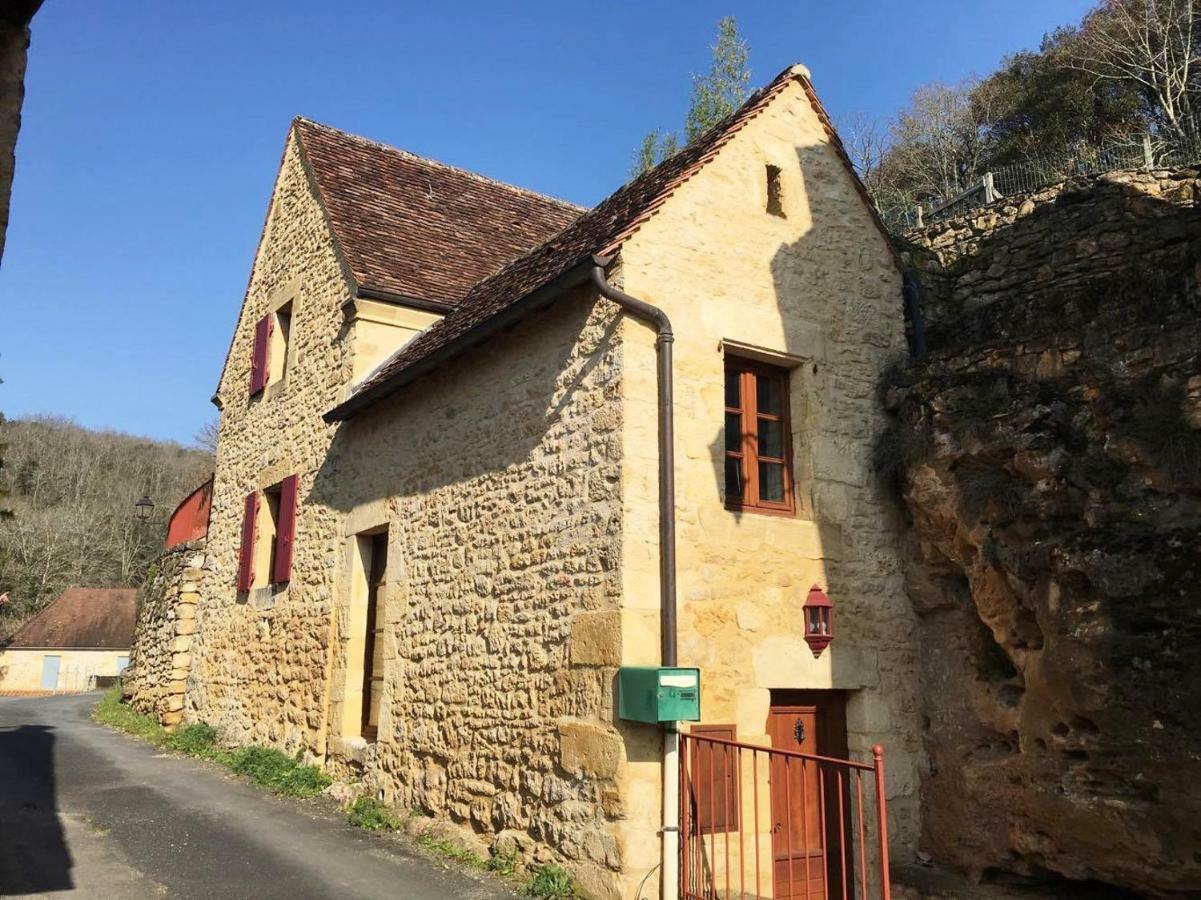 Charmante Maison Troglodyte Vitrac  Εξωτερικό φωτογραφία